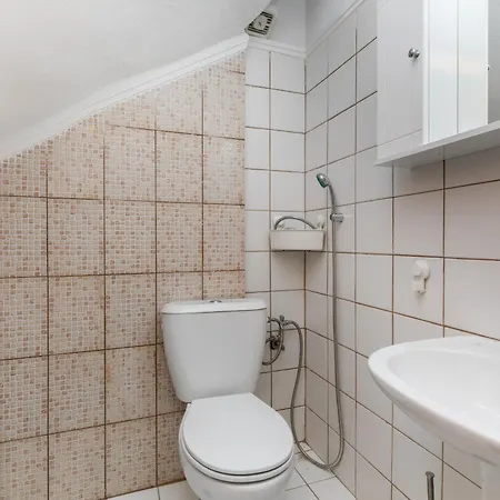 Villa Alexandra's Maisonette.