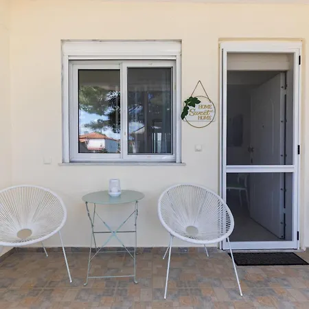 Alexandra's Maisonette.