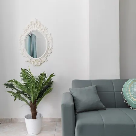 Villa Alexandra's Maisonette. Paralia Dionysiou