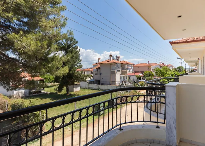 Alexandra's Maisonette. Villa