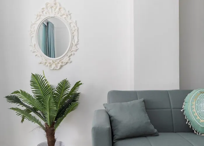 Villa Alexandra's Maisonette. Paralia Dionisiou