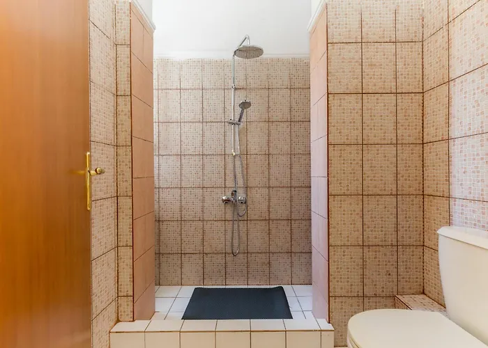 Villa Alexandra's Maisonette. Paralia Dionisiou