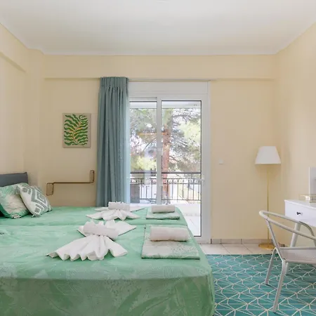 Alexandra's Maisonette. Villa